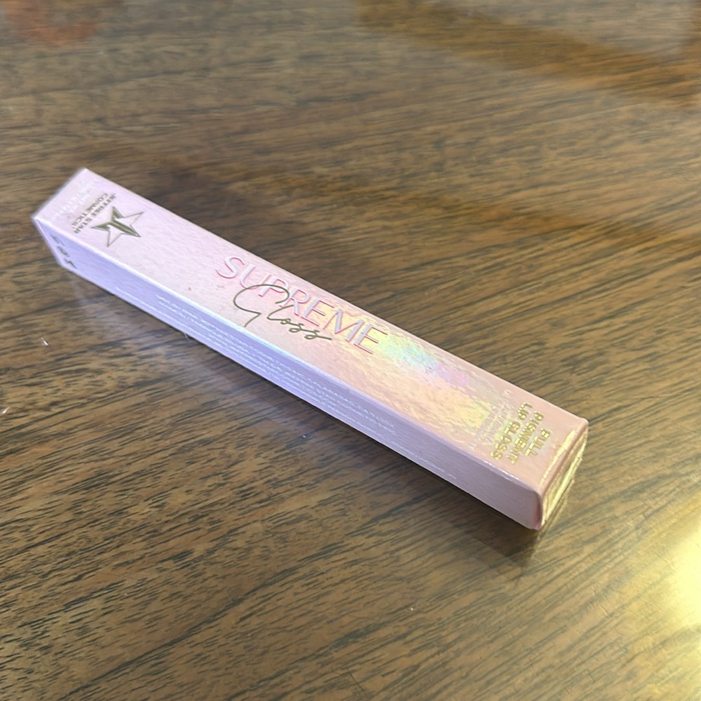 Jeffree Star Supreme Gloss Shade Weirdo - Picture 5 of 5